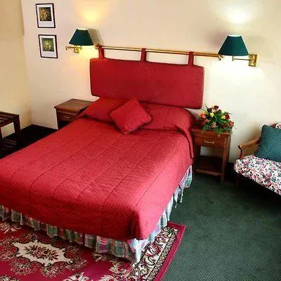 On The Vumba 3* Mutare